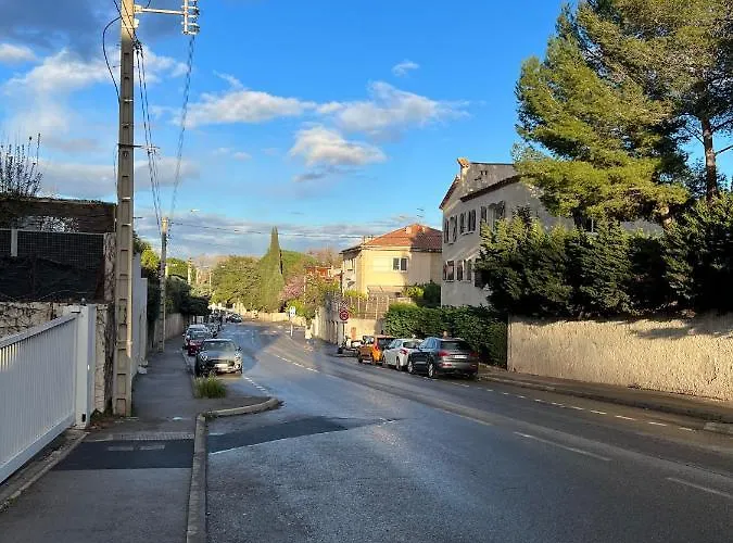Sorbes - T3 - Spacieux Lumineux, Climatise Apartman