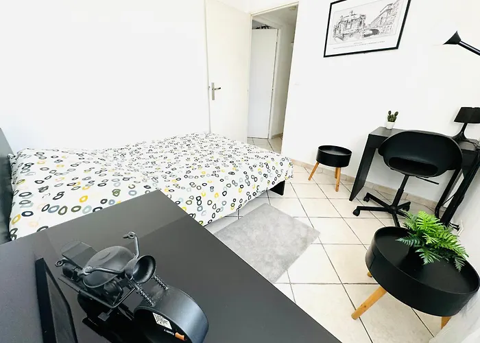 Sorbes - T3 - Spacieux Lumineux, Climatise * מונפלייה